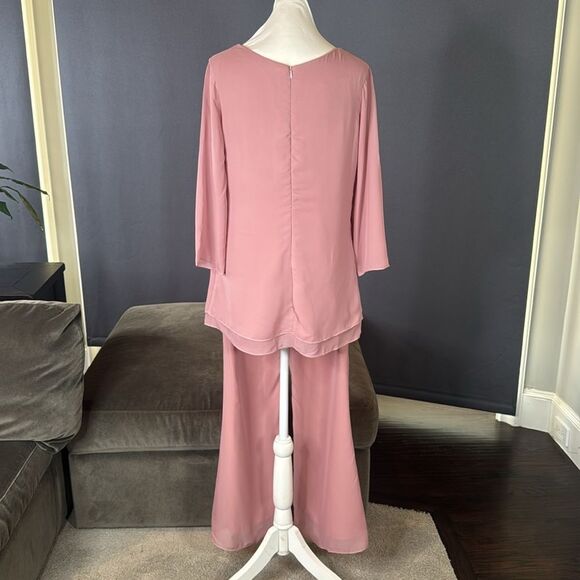 Pink Chiffon Layered Formal Two-Piece Pant Suit Set Mother of Bride Size 10 NEW - Picture 4 of 15
